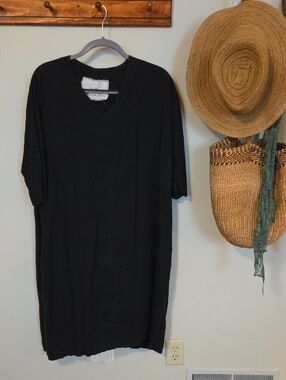 notPERFECTLINEN Black Midi V-Neck Dress
